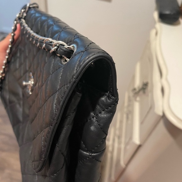 Chanel “In The Business” Maxi - Picture 13 of 13